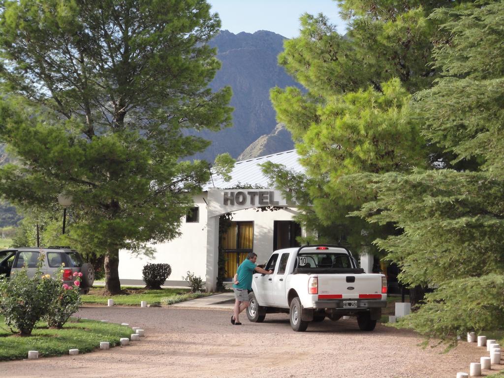 Hotel Lujan Lujan  Екстер'єр фото