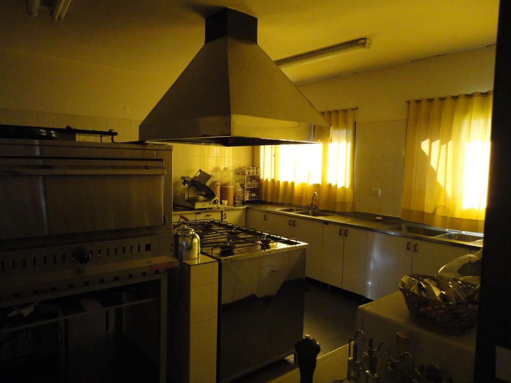 Hotel Lujan Lujan  Екстер'єр фото